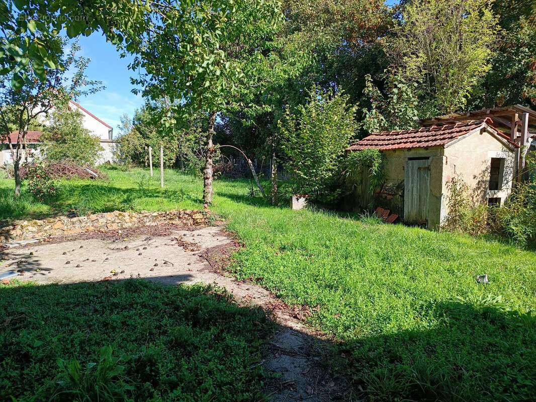 Maison à SANCERGUES