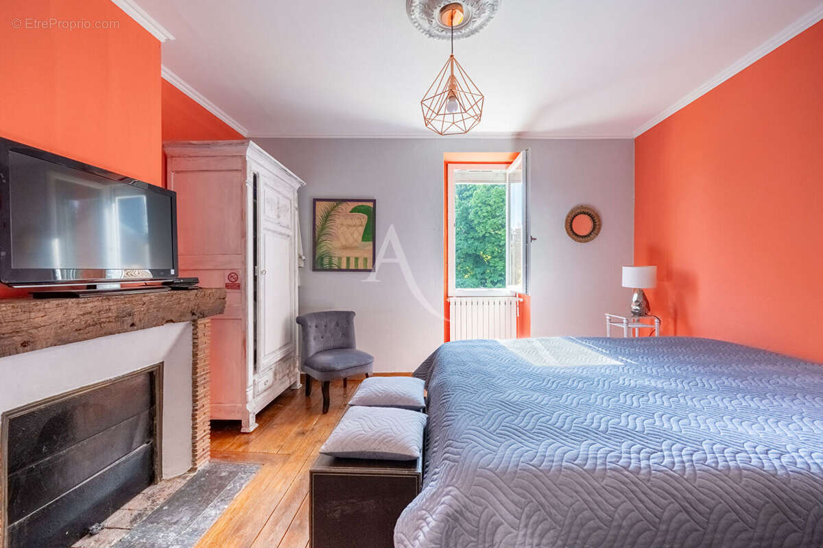 Hardricourt - 8 pièce(s) - 186 m² - 5 chambres - photo 12