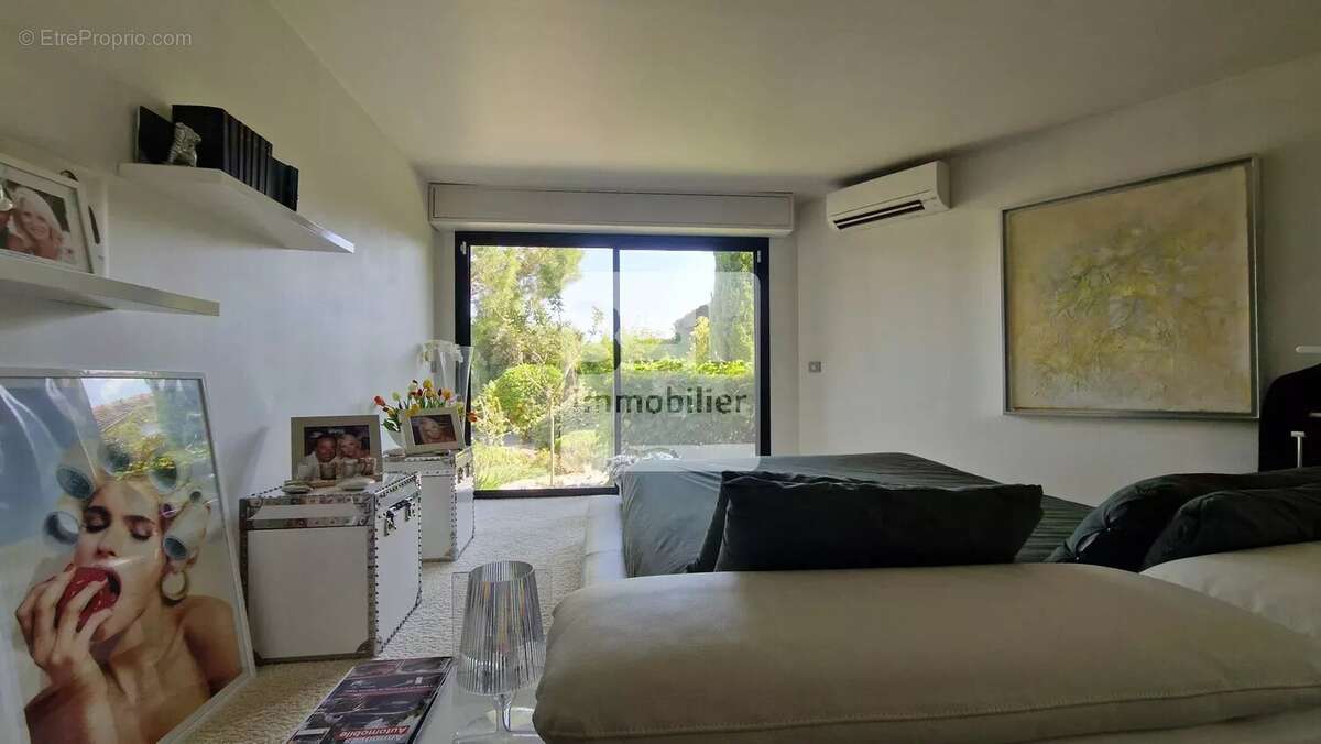 Maison à VILLENEUVE-LES-AVIGNON