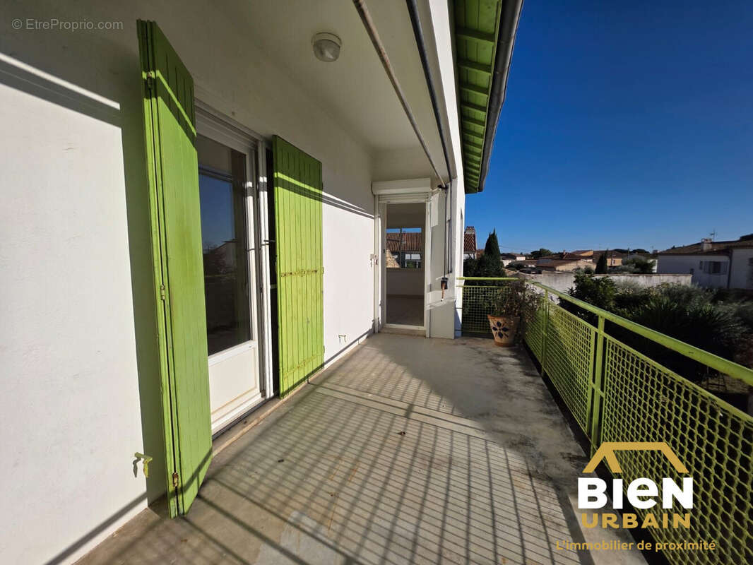 Maison à BELLEGARDE