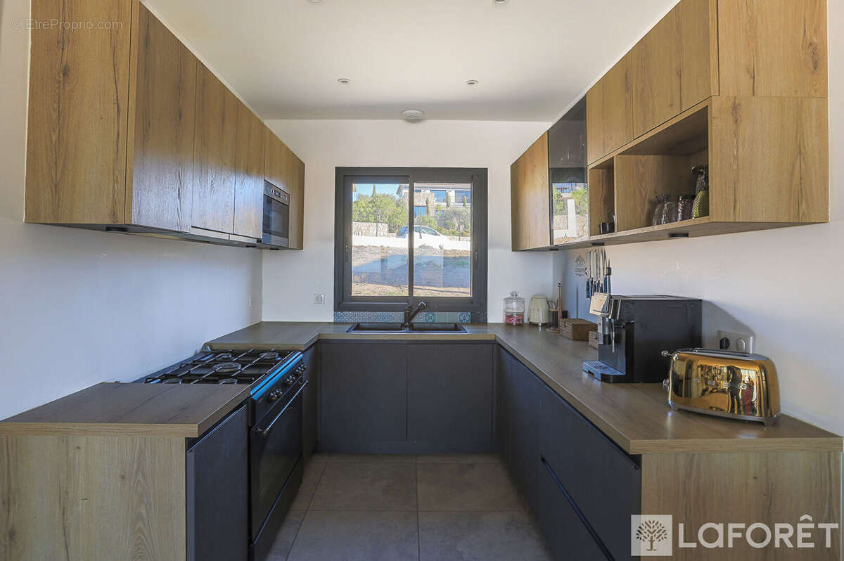 Maison à L'ILE-ROUSSE