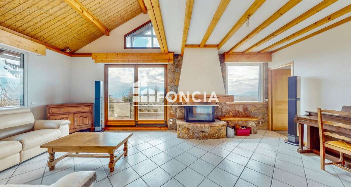Maison à LA MURETTE