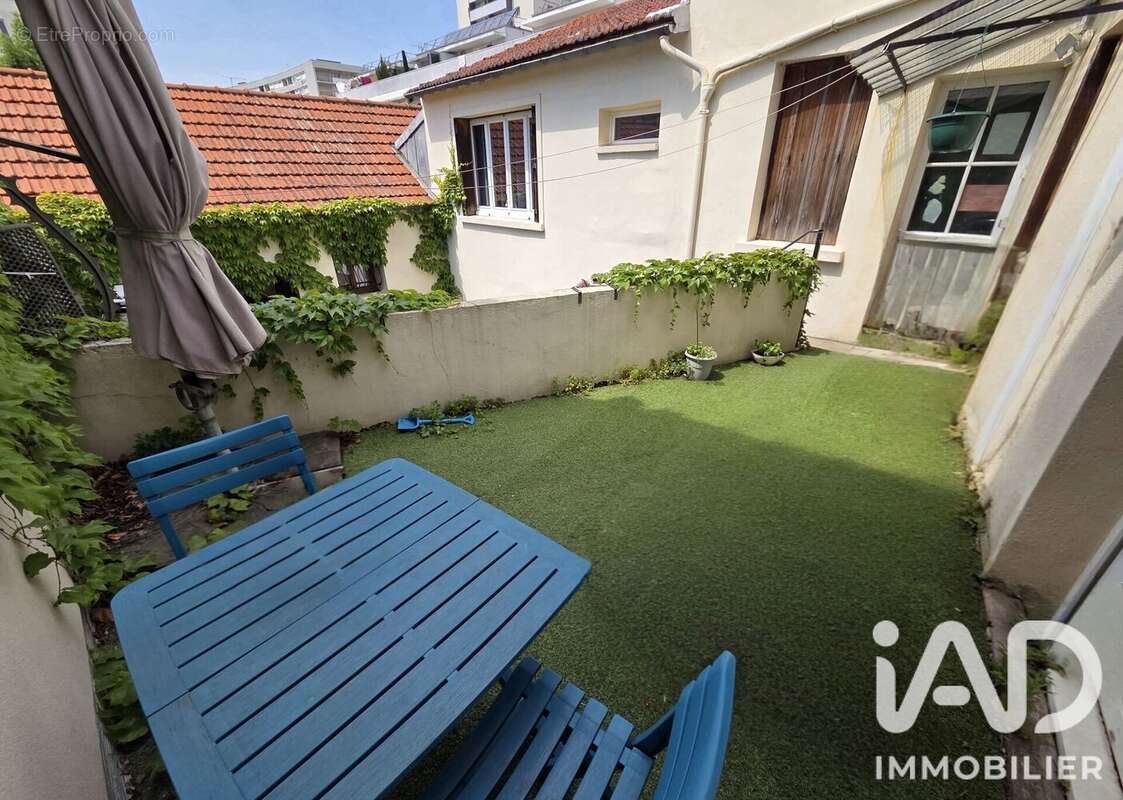 Photo 3 - Appartement à GENNEVILLIERS
