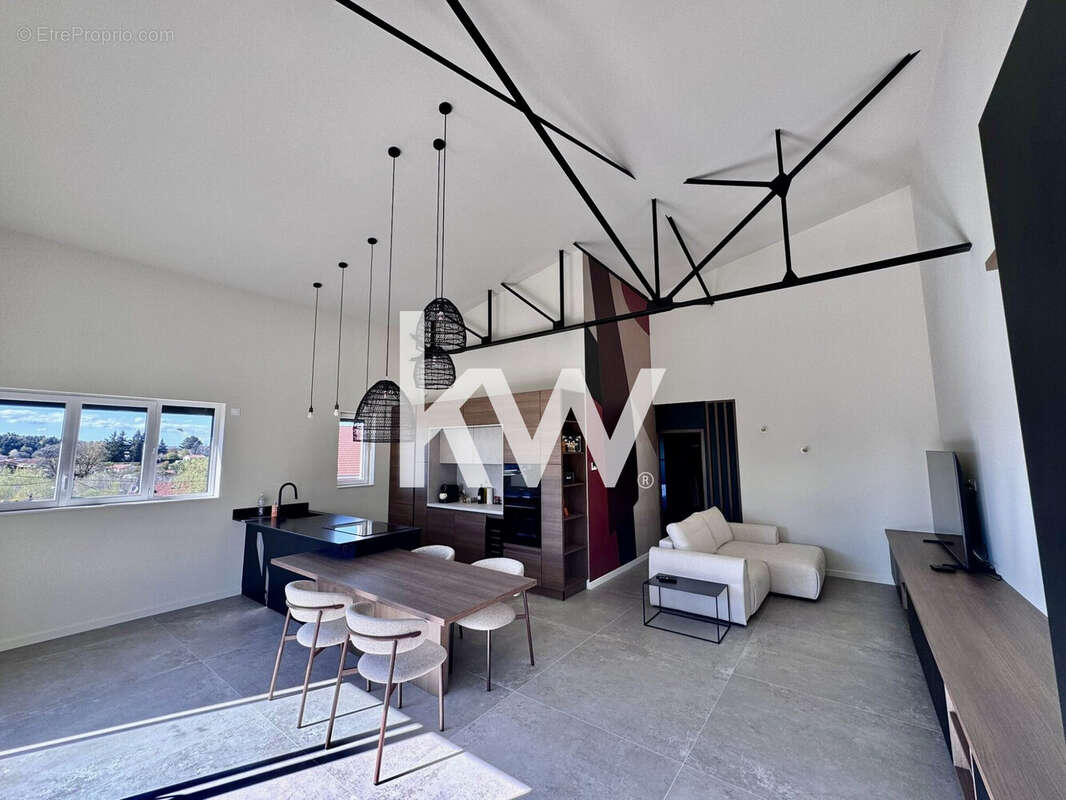Appartement 90 m² à Sainte-Sigolene  - photo 5