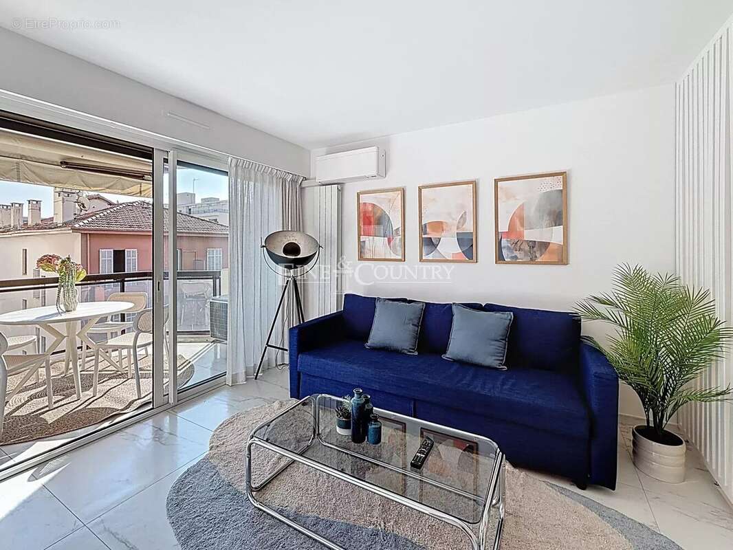 Appartement à CANNES