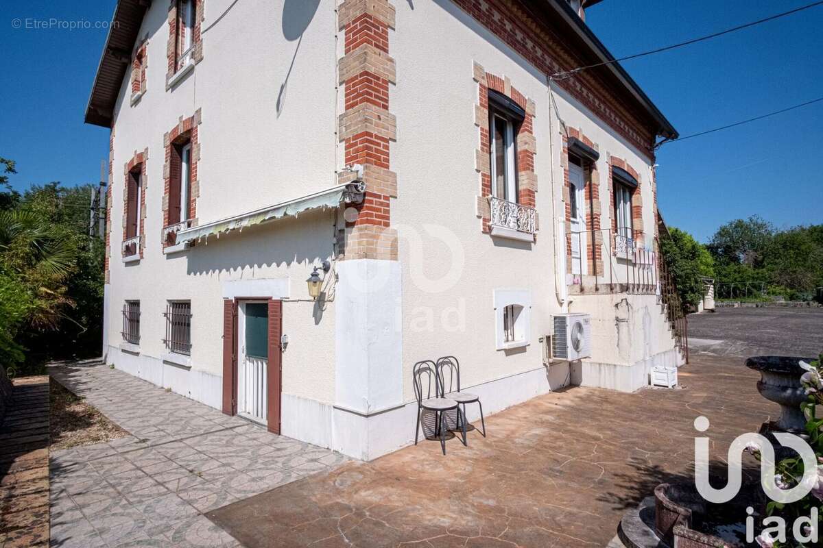 Photo 2 - Maison à SAINT-PIERRE-LES-NEMOURS