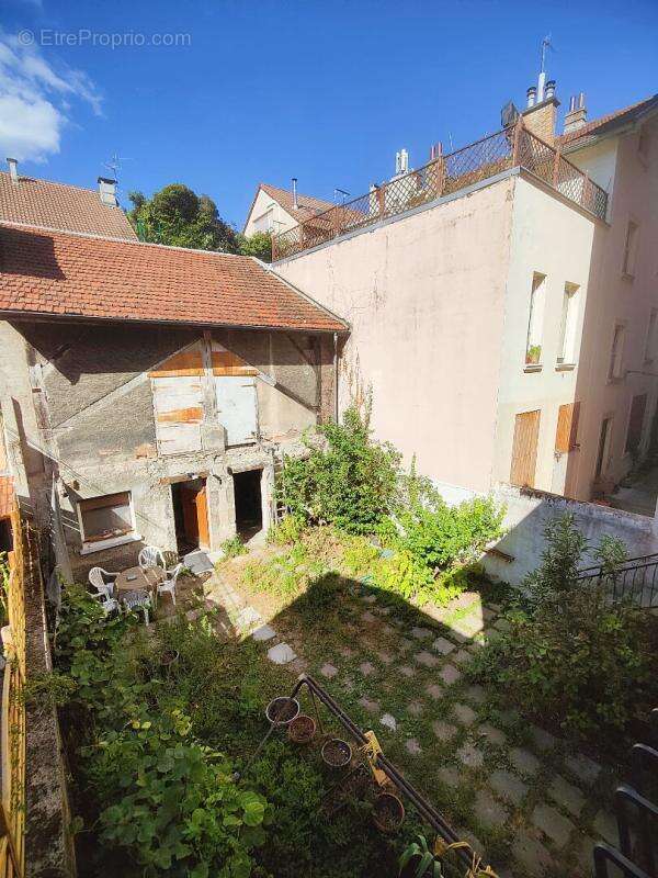 Maison de ville à Grenoble avec jardin, garage et dépendance de 80 m² - photo 14