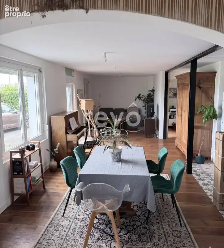 Maison familiale avec beaux volumes 5 chambres  Cur de Landemont - photo 2