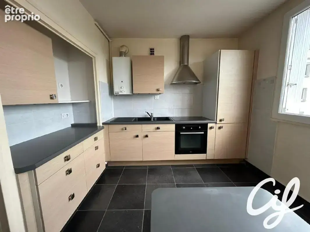 Appartement T3 NANTES Vannes - 63.58 m2  188 000 Euros - photo 3