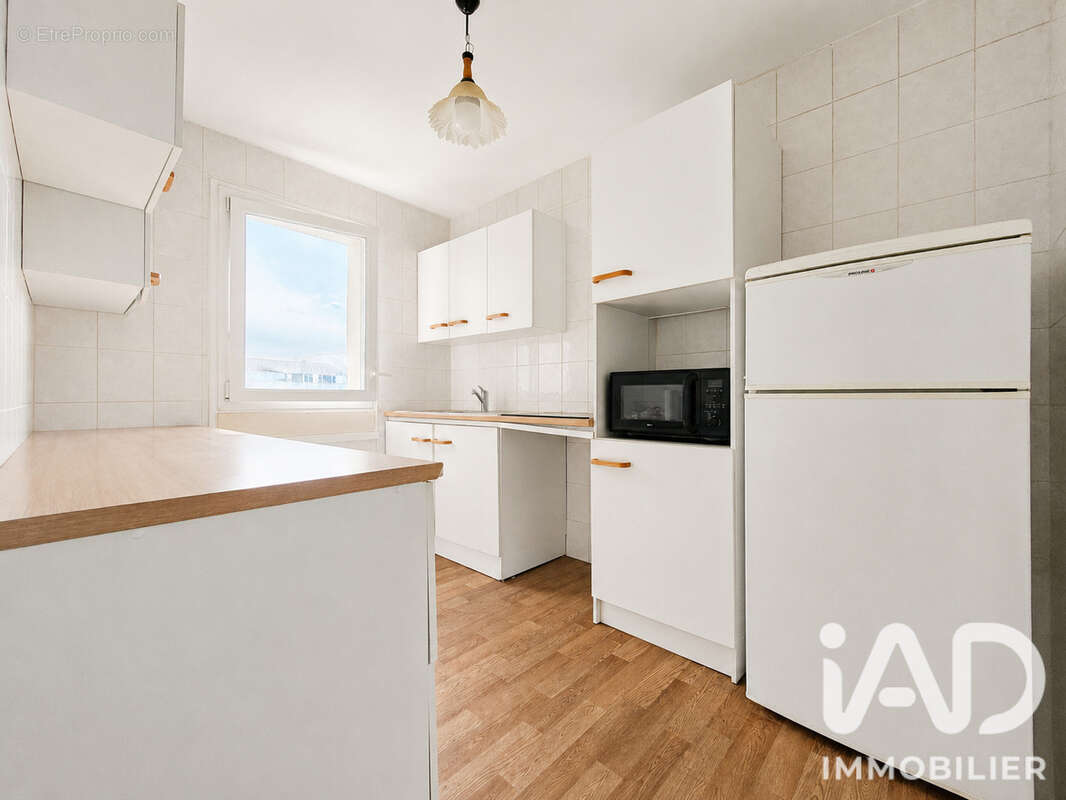 Appartement 72 m² à Noisy-Le-Grand  - photo 8