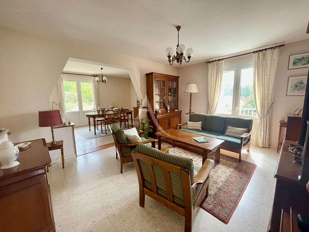 Maison à L&#039;ISLE-JOURDAIN