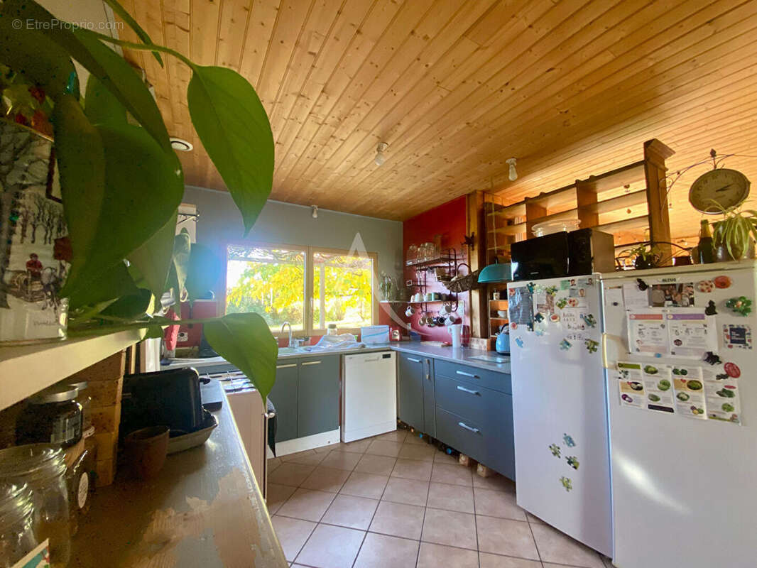 Maison à CONTRES