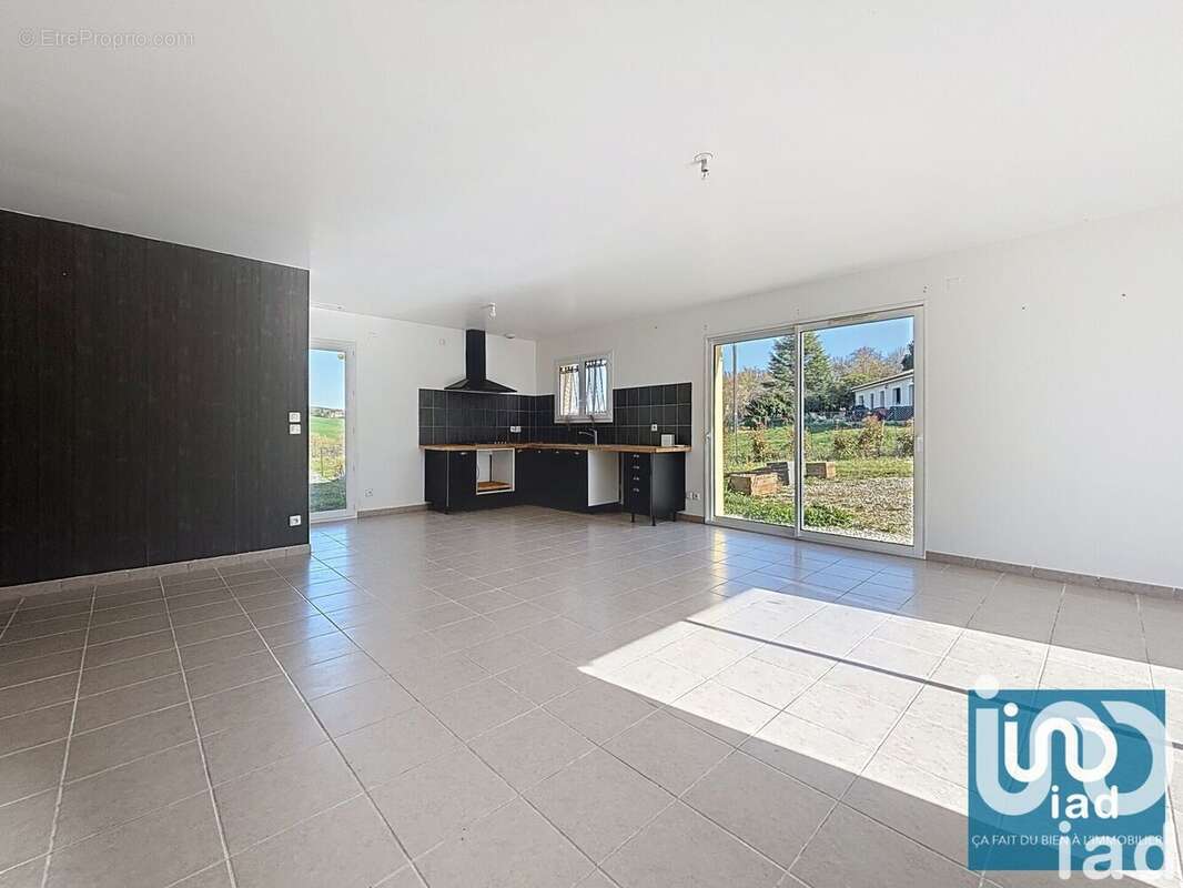 Photo 3 - Maison à URDENS