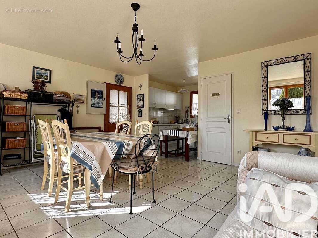 Photo 4 - Maison à BRANVILLE