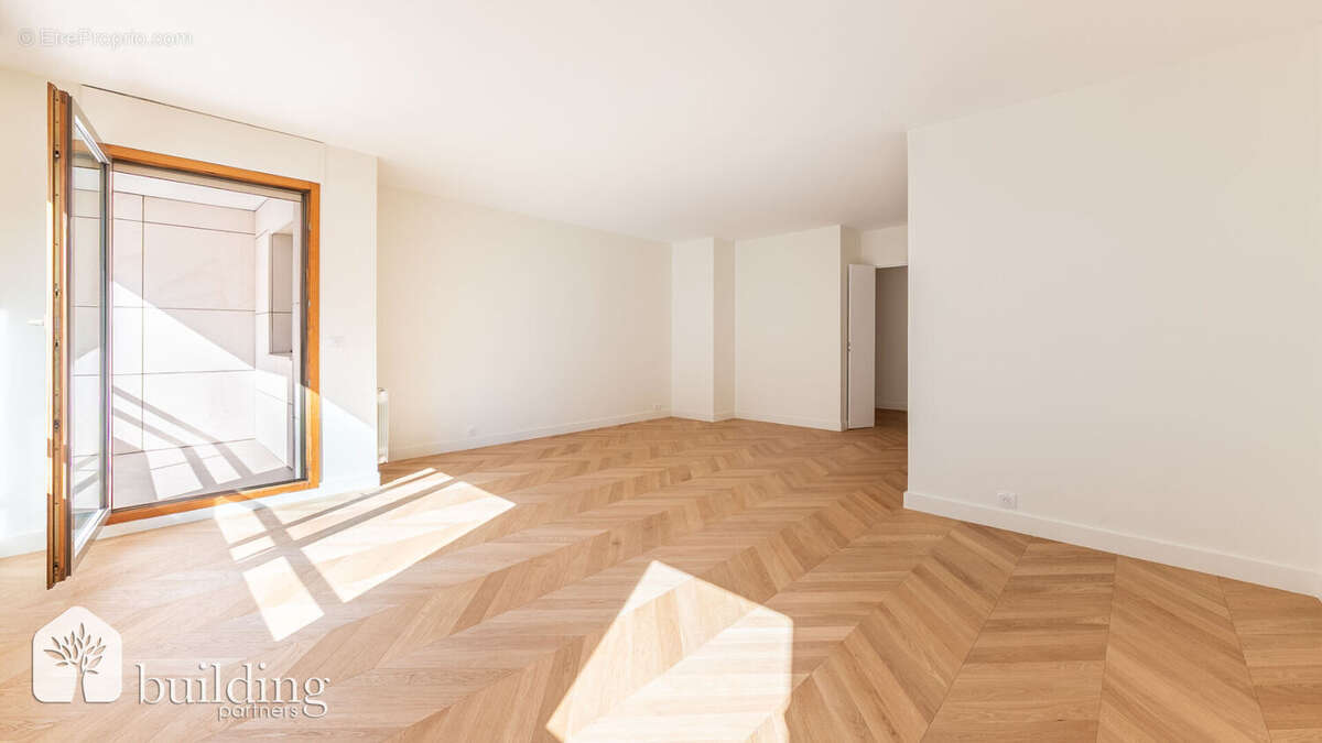 Appartement à LEVALLOIS-PERRET