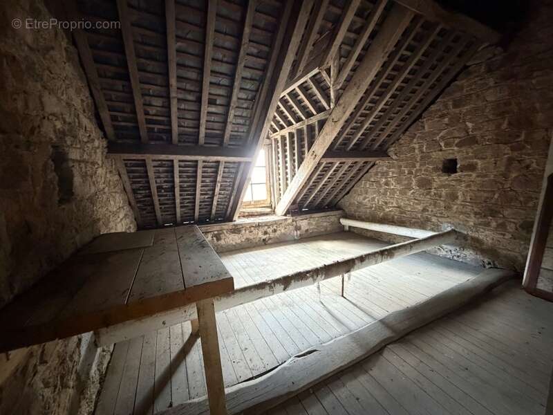 Appartement à SOULLES