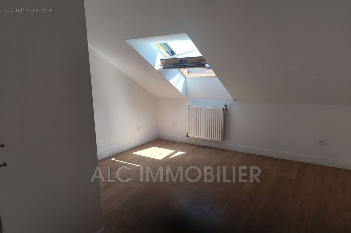 Commerce 168 m² à Alencon  - photo 6