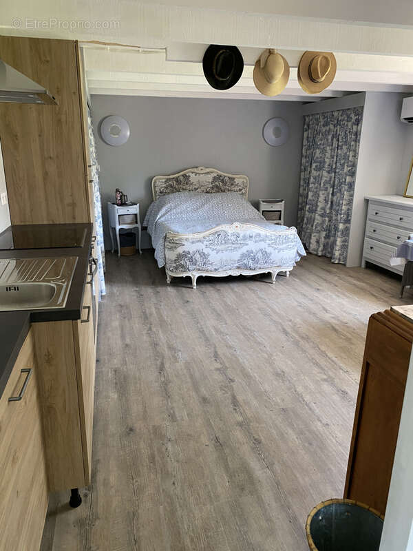 Maison à SAINT-VITE