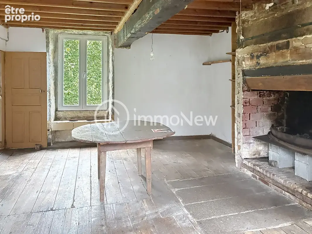 Maison a renover 100 m2 sur terrain 3300 m2 au fond d un chemin - photo 3