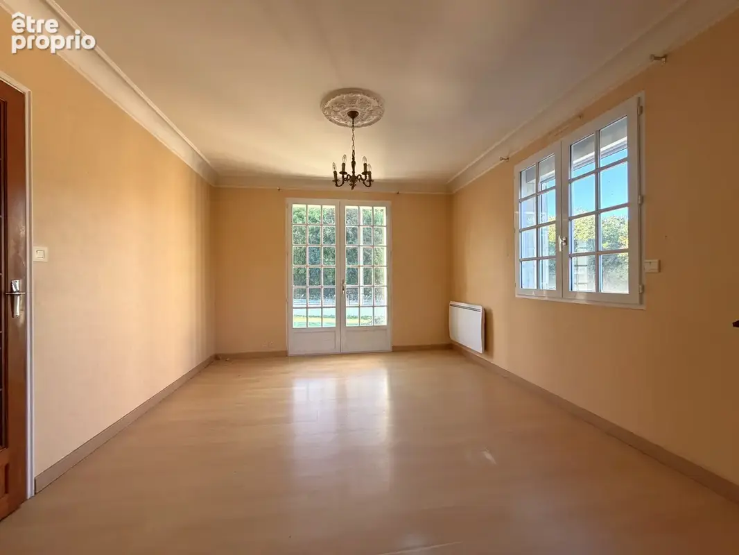 MARTINET, maison 3 chambres sur 1 027 m2 de terrain clos - photo 8