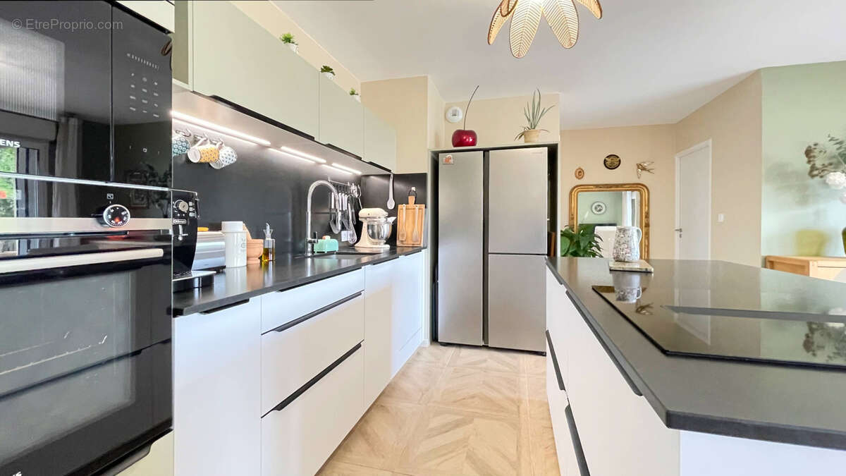 Appartement à UZES
