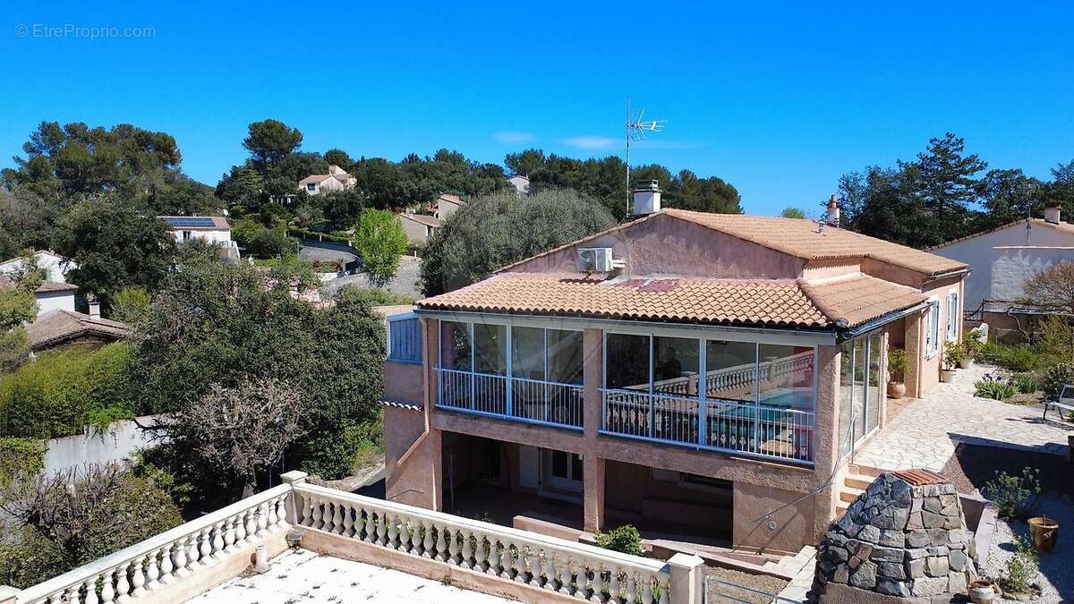 Maison à BOISSET-ET-GAUJAC