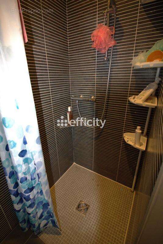 Maison à POUILLY-LE-MONIAL