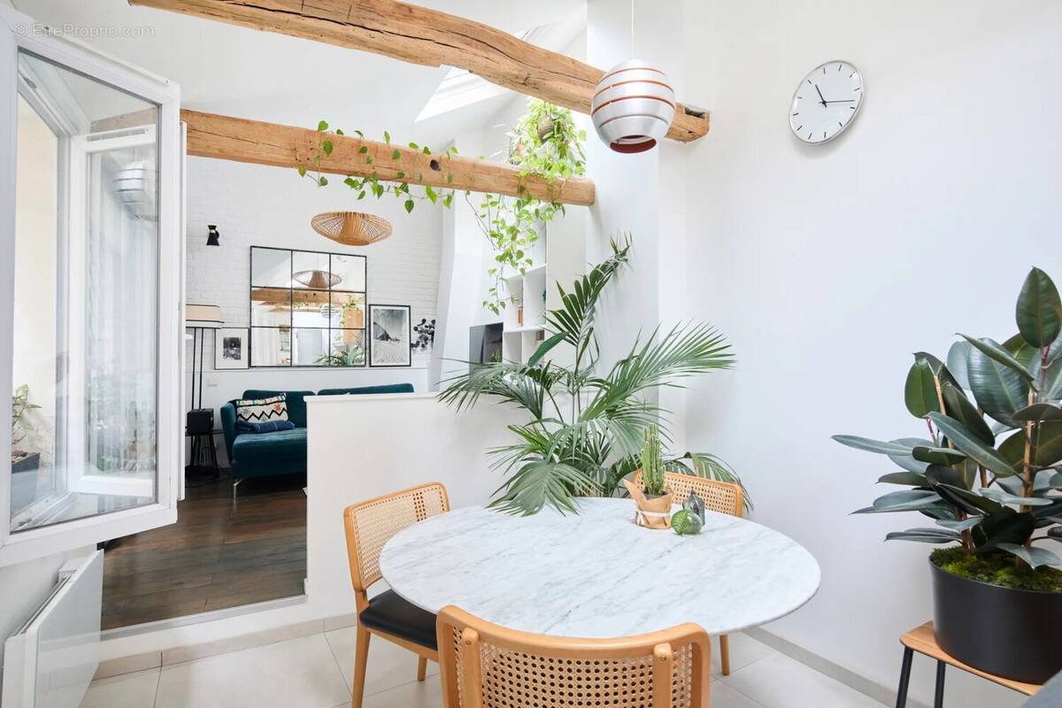 Appartement à PARIS-6E