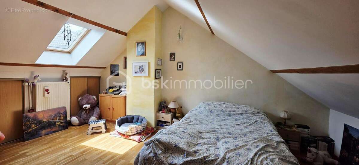 A vendre, en exclusivité à Cagny métropole sud-est, 1h10 de Paris, maison de 2 chambres et un bureau avec dépendance habitable e - photo 5