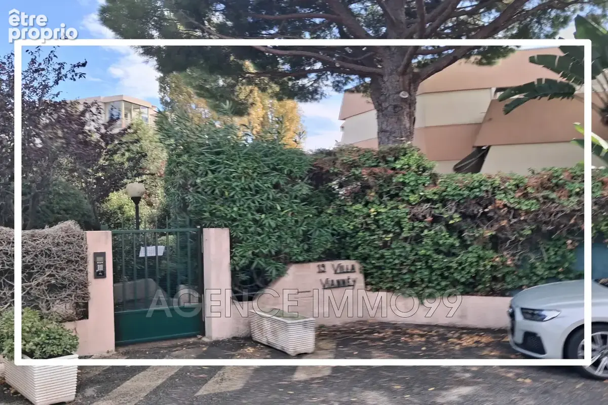 Photo Parking à Cannes au prix de 28 000€