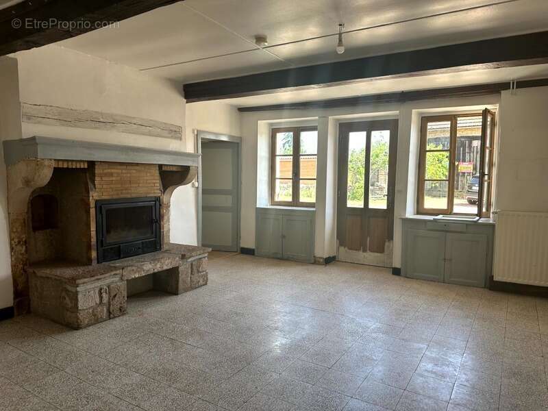 Maison à POUILLY-EN-AUXOIS