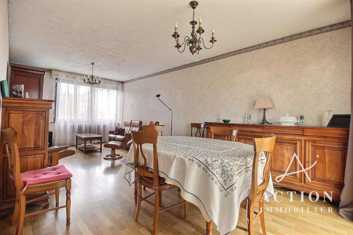 Maison à LYS-LEZ-LANNOY