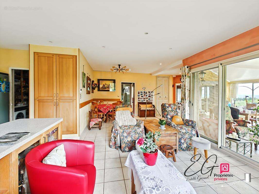VILLARDONNEL : Villa avec vue panoramique sur les Pyrénées - photo 10