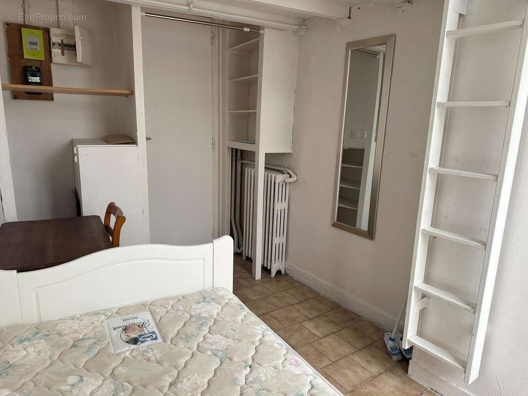 Photo 4 - Appartement à MONTROUGE