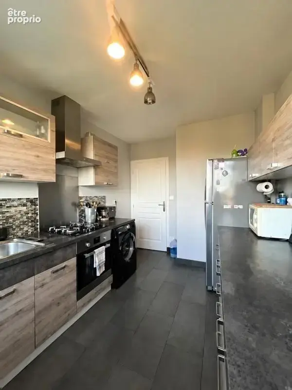 Appartement 4 pièces Sainte Foy les Lyon - 309000 € - photo 2