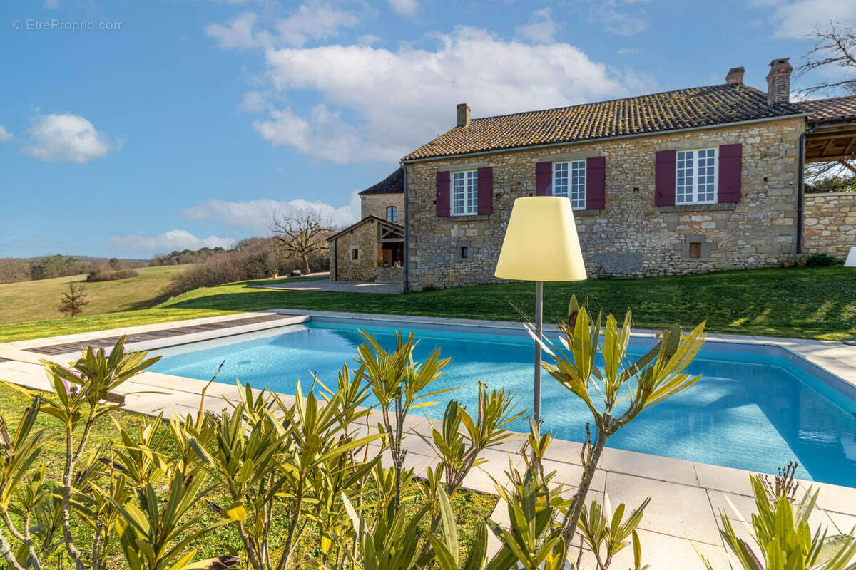 Maison à SAINT-CYPRIEN