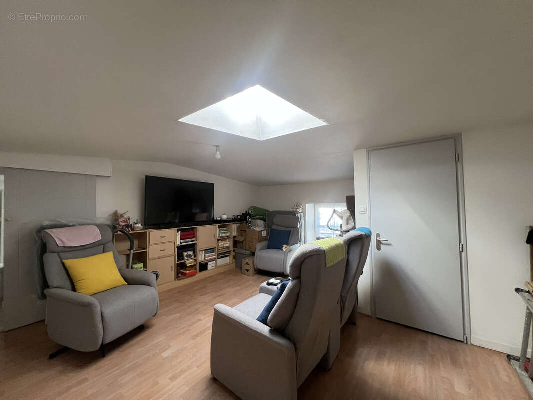 Appartement 46m2 avec jardin privatif - MONTAIGU VENDEE - photo 5