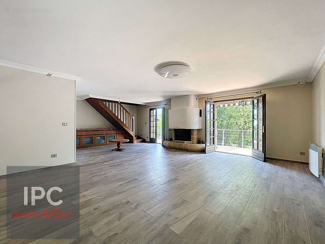 Maison à SAINT-DENIS