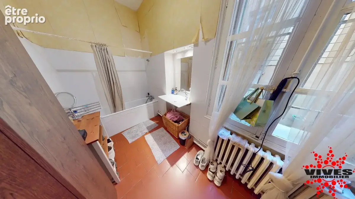 Béziers  Magnifique appartement haussmannien T5 de 207 m² avec grande terrasse ensoleillée - photo 13