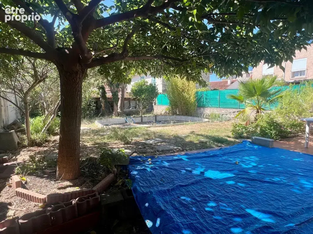 Maison à vendre T5 d’environ 150 m² avec jardin sur Toulon Ouest quartier des Routes/Valbertrand - photo 4