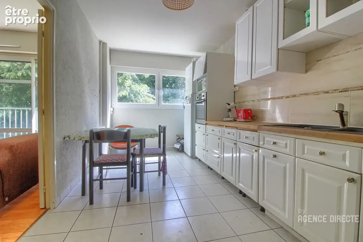 Appartement Rennes - T4/T5 - 89 m2 - balcon - cave et parking privatif - photo 7