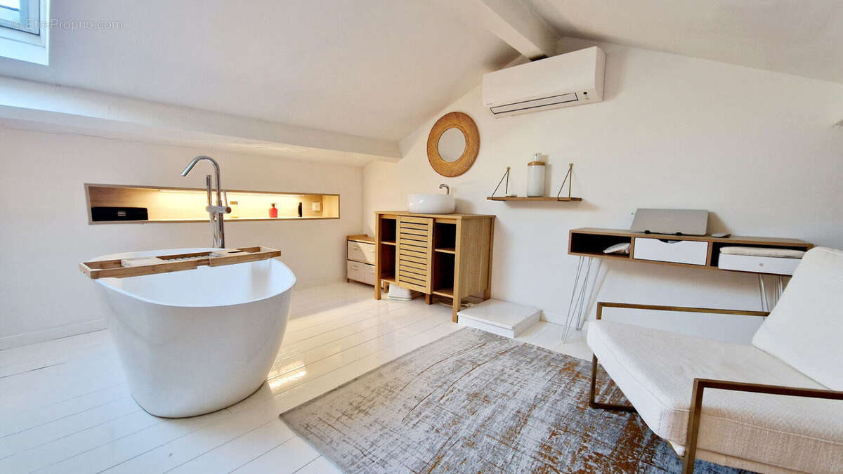 Maison à LA SEYNE-SUR-MER