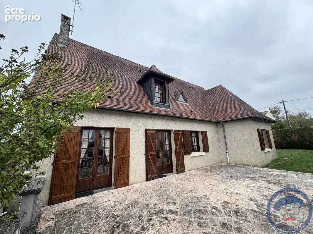 Monnaie   maison de charme de 133 m2, 4 chambres, garage double et terrain de 1 300 m2 - photo 12