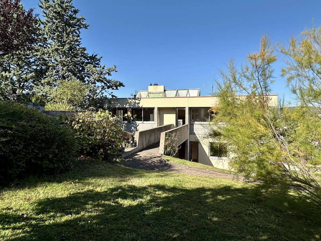 Maison à CLERMONT-FERRAND