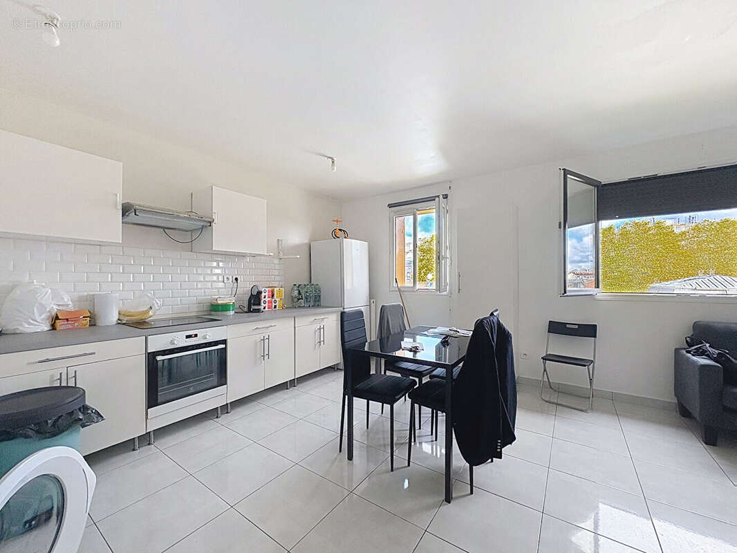 Appartement à MONTREUIL