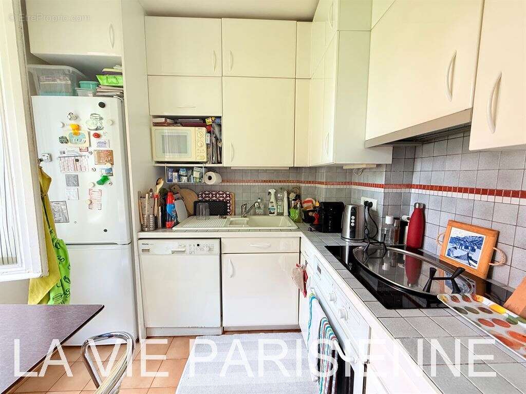 Appartement à PARIS-20E