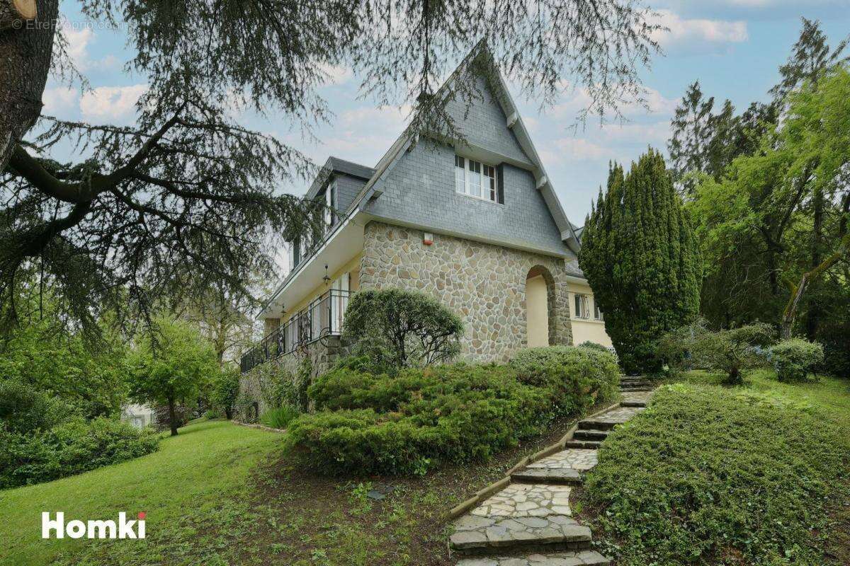 Maison/Villa T9 de 257 m2 à Mayenne 53100 - photo 13