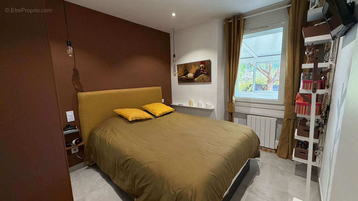 Appartement à LE CASTELLET
