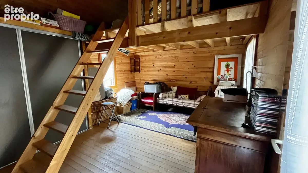 Maison de plain-pied avec piscine dans un environnement calme - photo 13