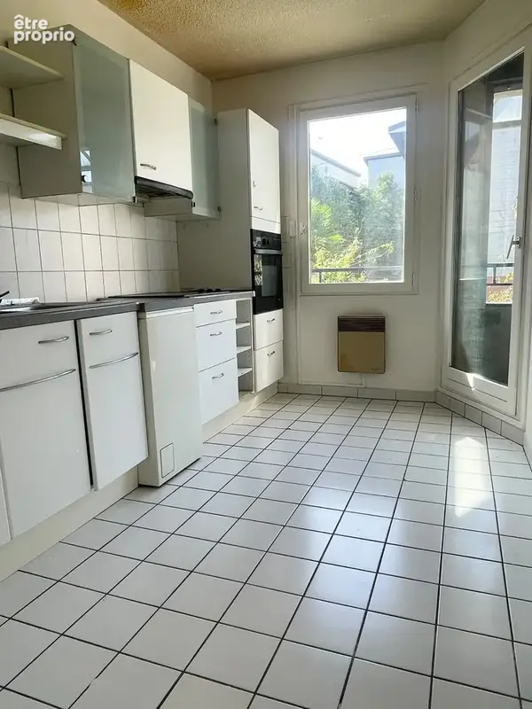 Appartement 3 pièces - Centre-ville - photo 2